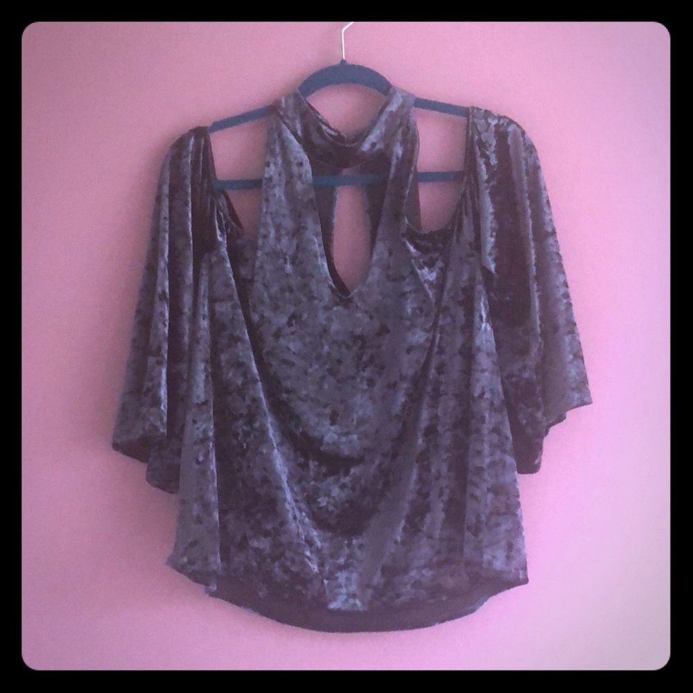 American eagle velvet top